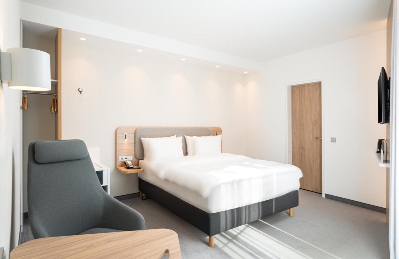 Holiday Inn Express - Rosenheim By Ihg Екстериор снимка