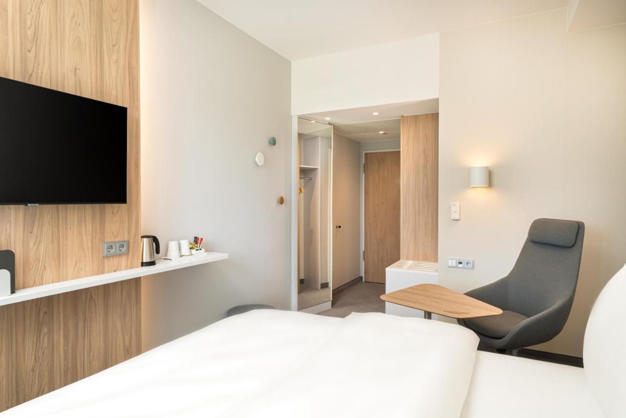 Holiday Inn Express - Rosenheim By Ihg Екстериор снимка
